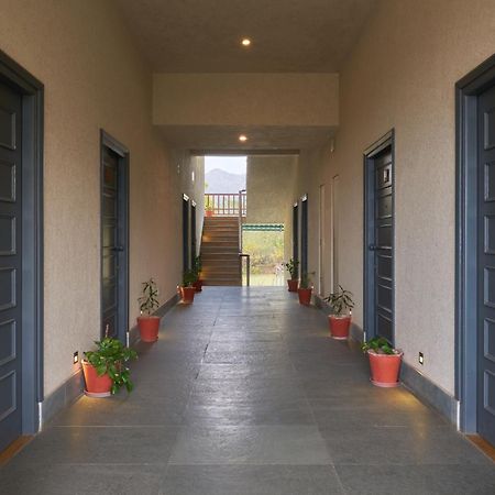 The Hunting Lodge Resort Udaipur - Villas & Pool Dabok Экстерьер фото