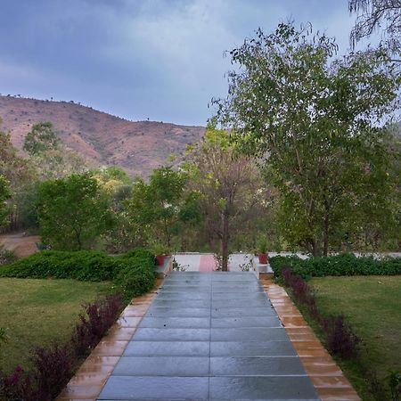 The Hunting Lodge Resort Udaipur - Villas & Pool Dabok Экстерьер фото