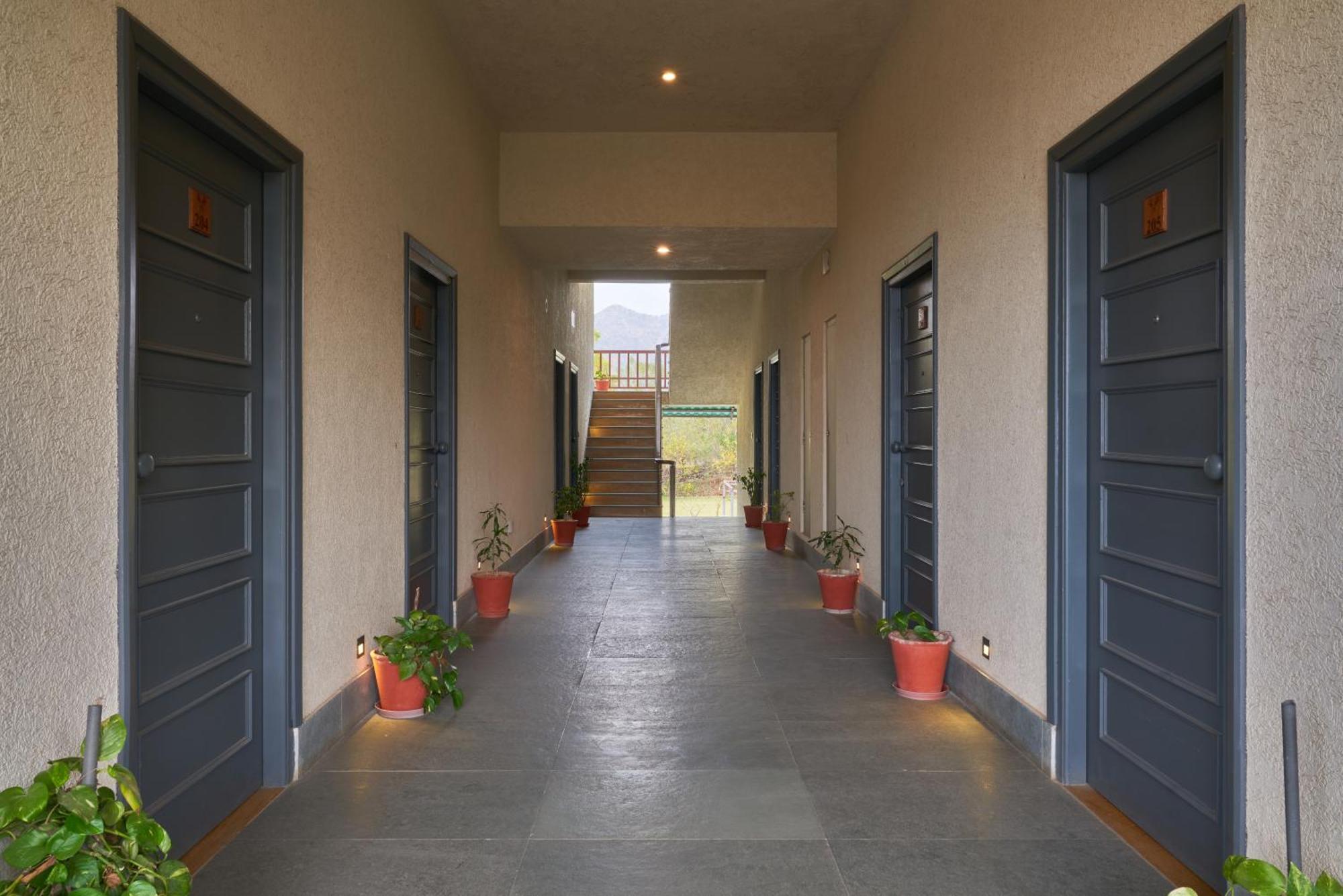 The Hunting Lodge Resort Udaipur - Villas & Pool Dabok Экстерьер фото