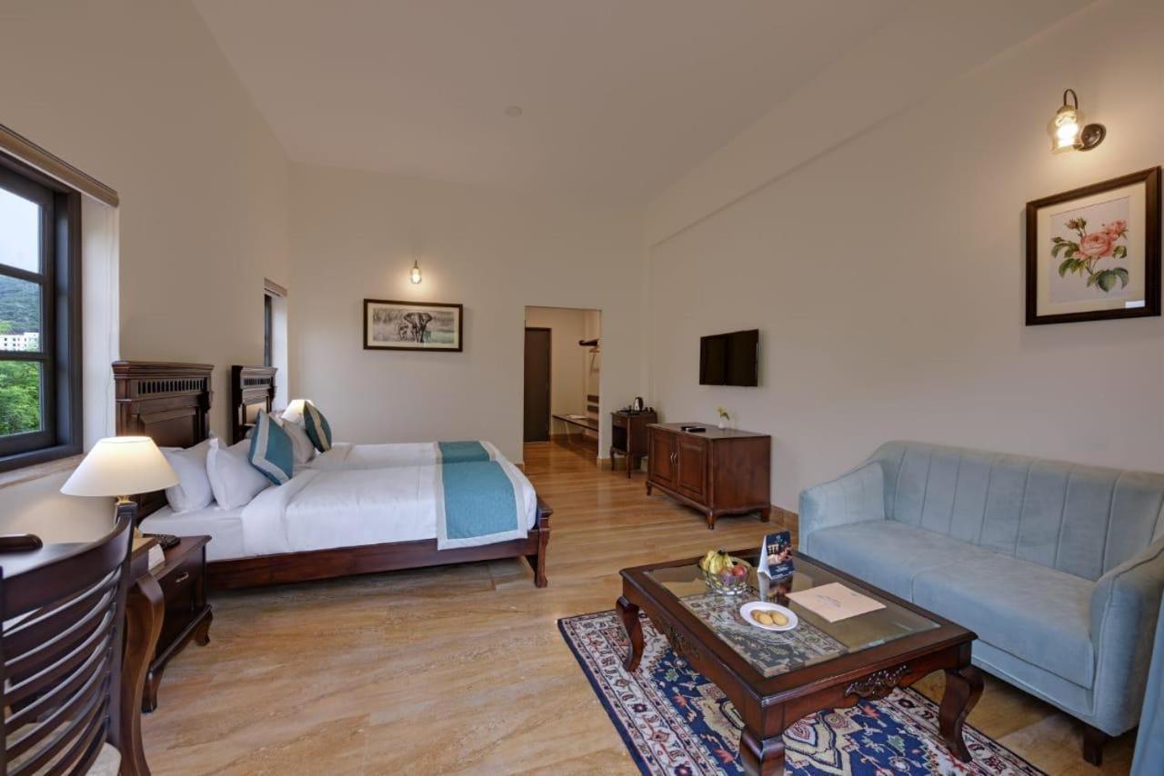 The Hunting Lodge Resort Udaipur - Villas & Pool Dabok Экстерьер фото