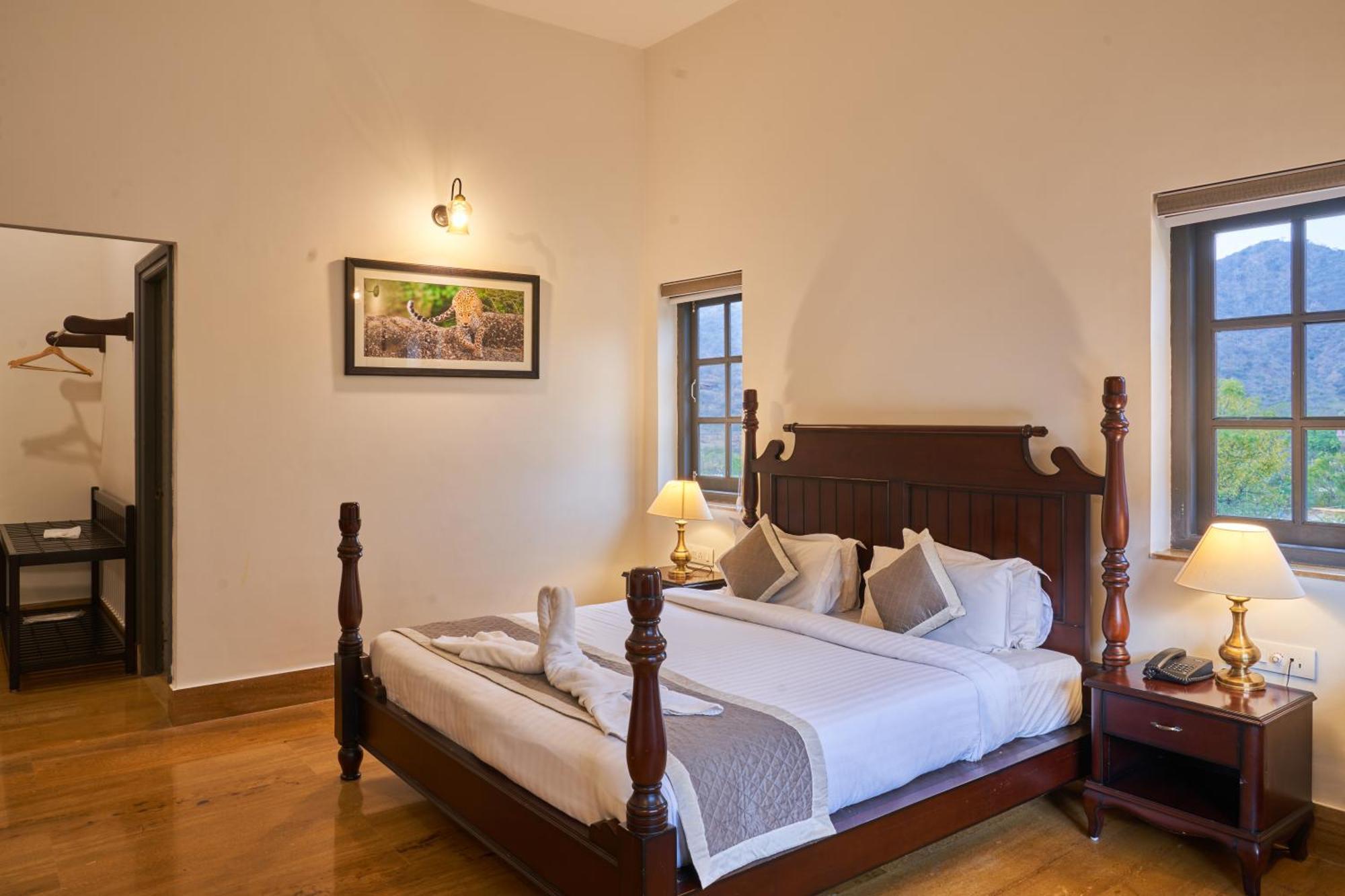 The Hunting Lodge Resort Udaipur - Villas & Pool Dabok Экстерьер фото