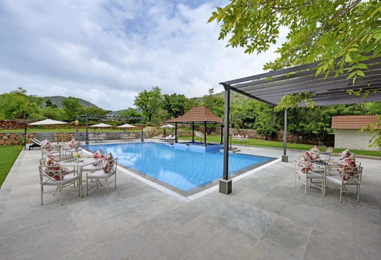 The Hunting Lodge Resort Udaipur - Villas & Pool Dabok Экстерьер фото