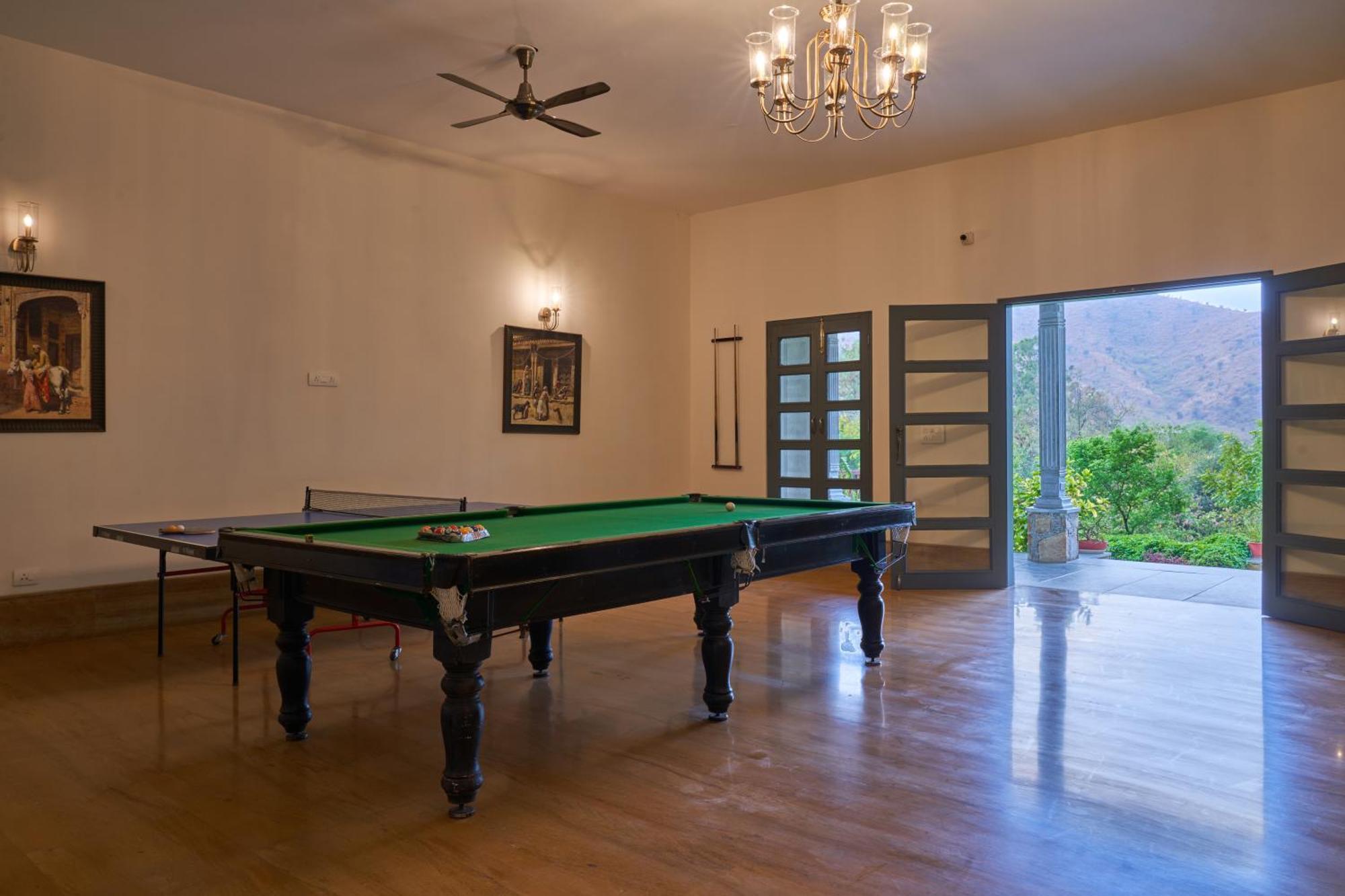 The Hunting Lodge Resort Udaipur - Villas & Pool Dabok Экстерьер фото