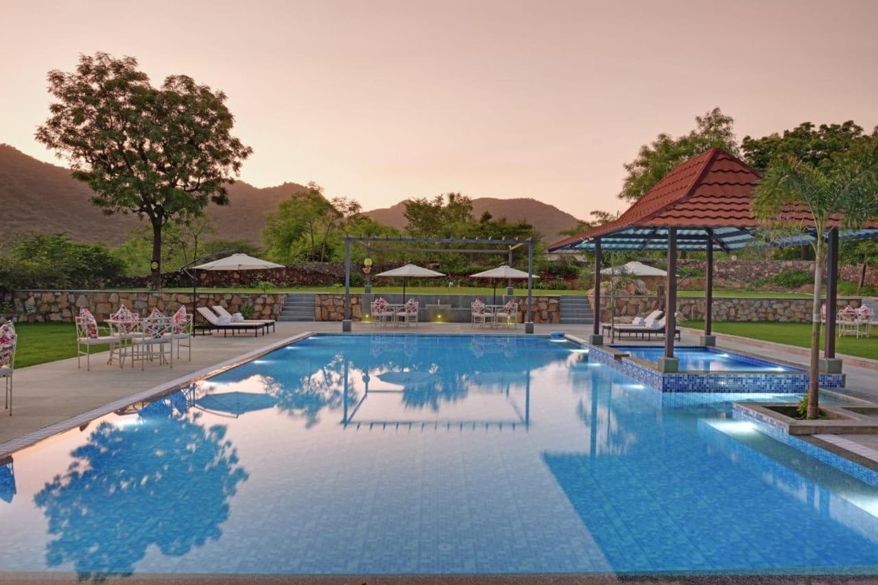 The Hunting Lodge Resort Udaipur - Villas & Pool Dabok Экстерьер фото