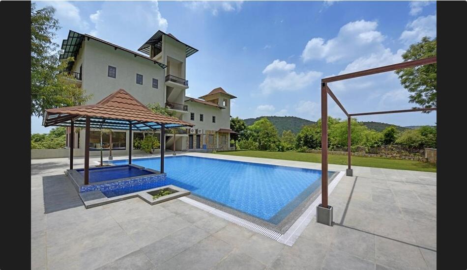 The Hunting Lodge Resort Udaipur - Villas & Pool Dabok Экстерьер фото
